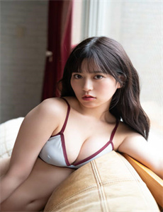 月色真美