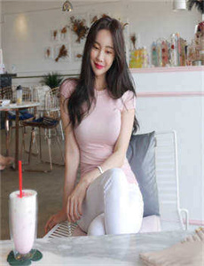 高清裸体柔术美女视频-香蕉直播